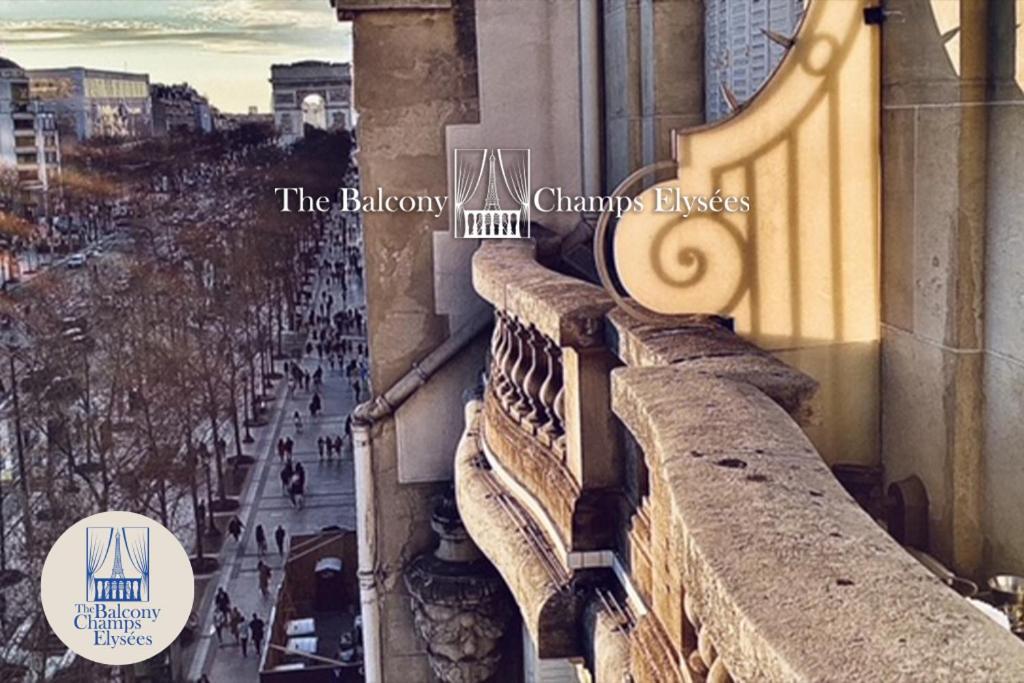 パリThe Balcony Avenue Champs-Elyseesアパートメント エクステリア 写真