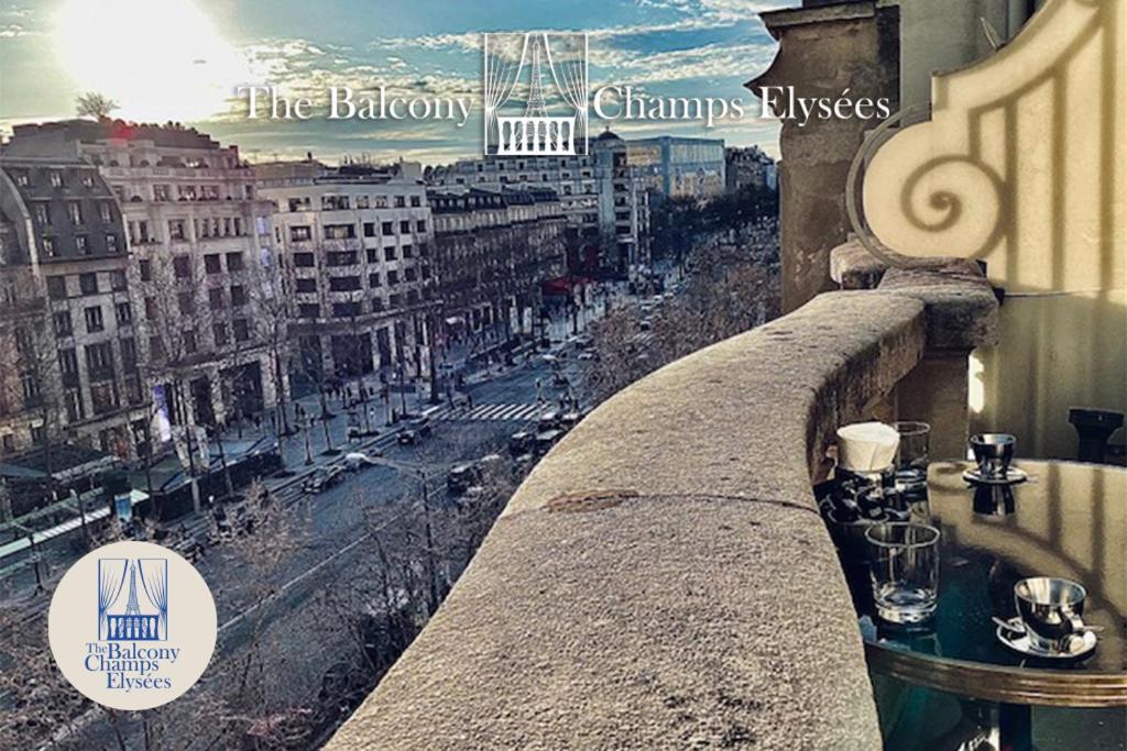 パリThe Balcony Avenue Champs-Elyseesアパートメント エクステリア 写真